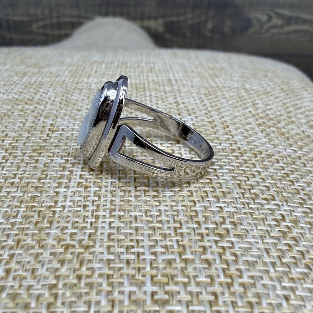 Cameo Split Band Ring Sarah Coventry Silver Mother Of Pearl Size 8.5 - Picture 4 of 6
